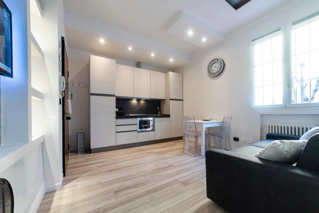 Fashion Apartment Silver Bologna Exterior photo