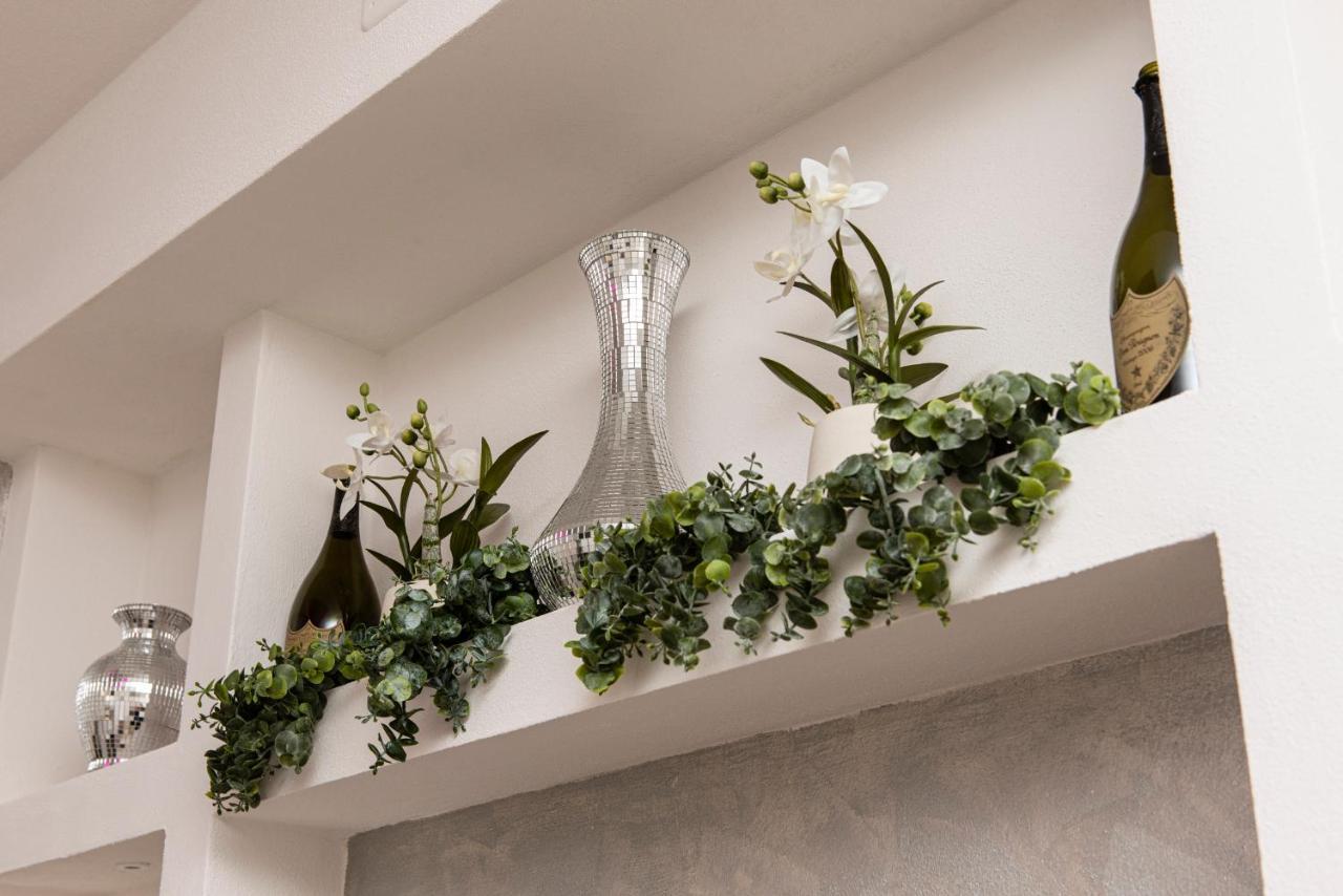 Fashion Apartment Silver Bologna Exterior photo